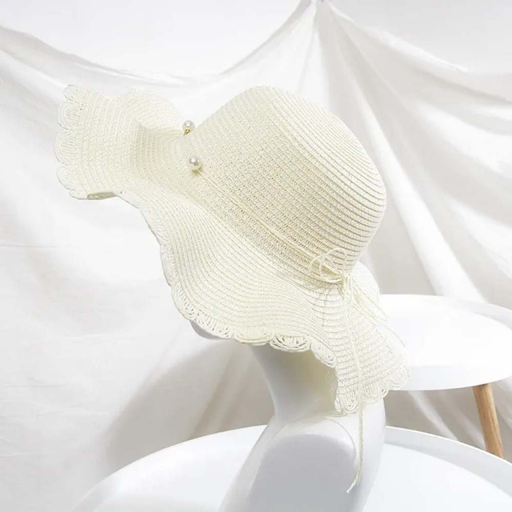Kid's Size Wavy Beach Straw Hat In White
